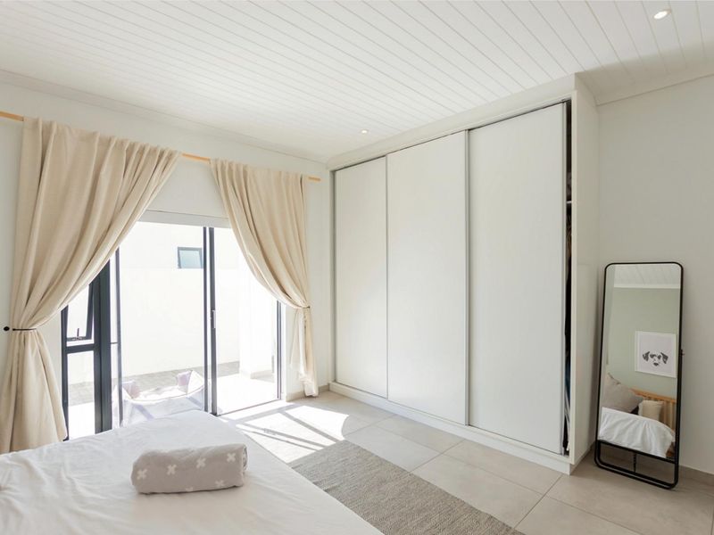 Modern 3 Bedroom House in Laguna Heights Estate - Photo 6