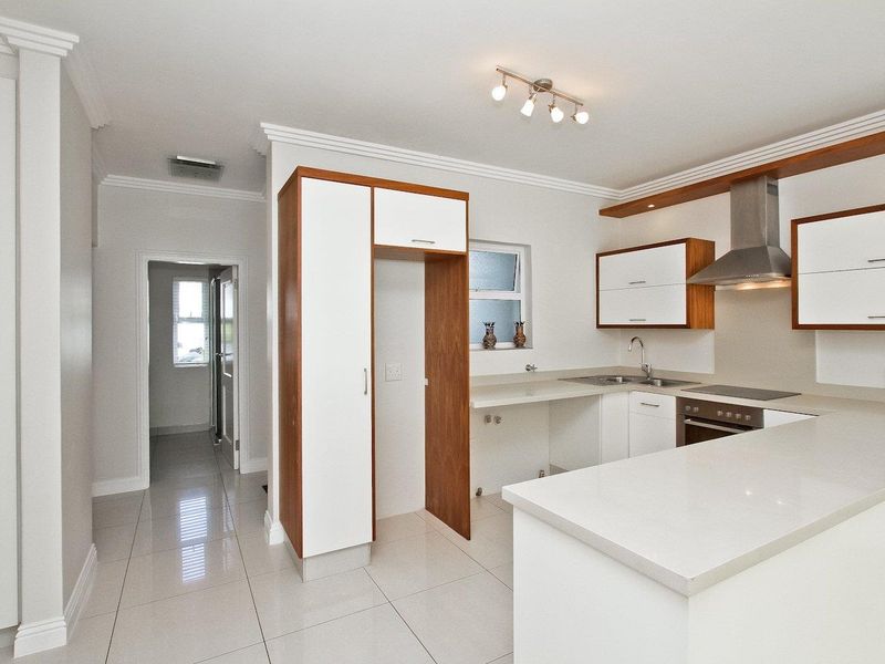 Secure Garden Living. Sophisticated Lifestyle. - Photo 9