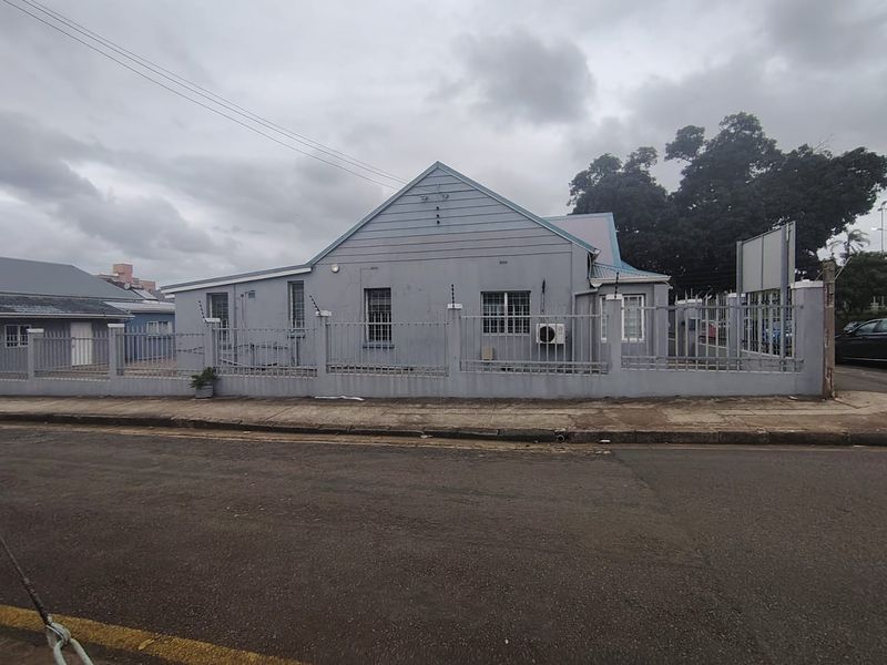 Commercial Property for Sale in Bulwer - Photo 2