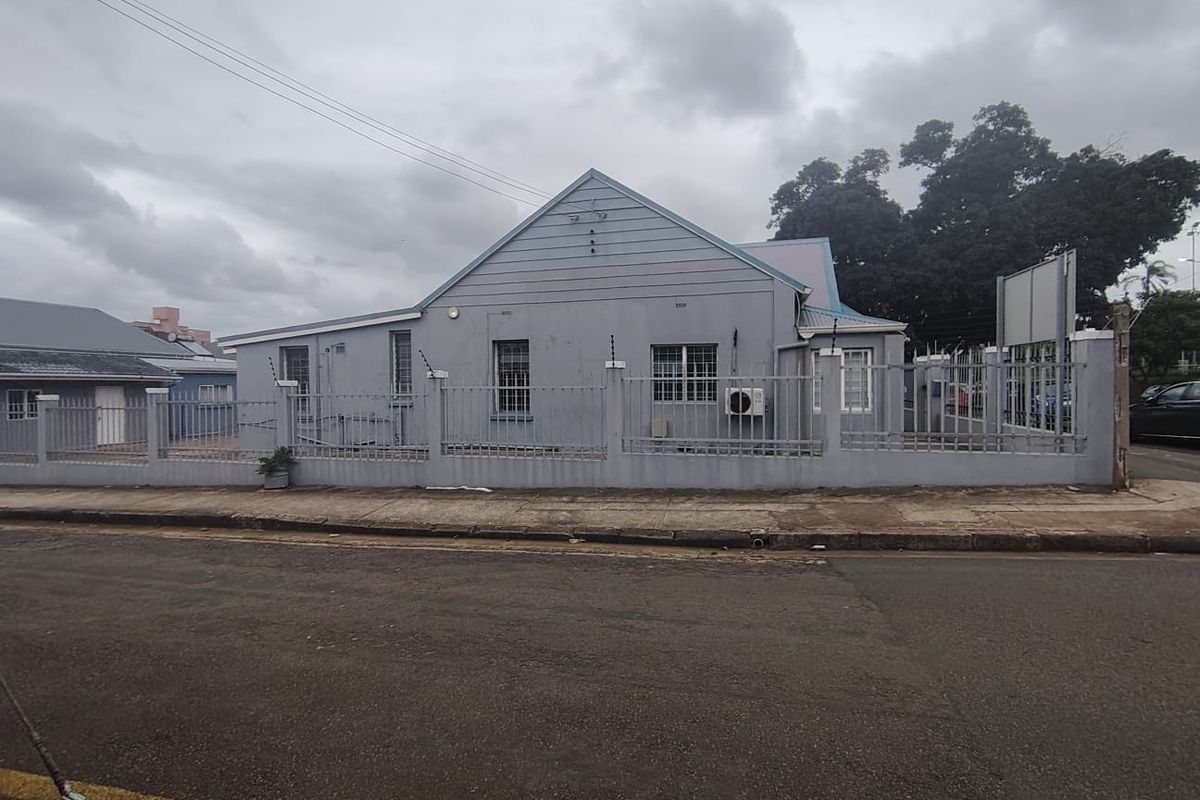 Commercial Property for Sale in Bulwer - Photo 2
