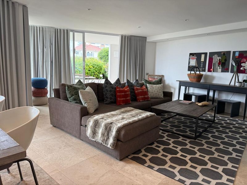 Luxury Garden Apartment in Exclusive Bantry Bay Estate - Photo 5