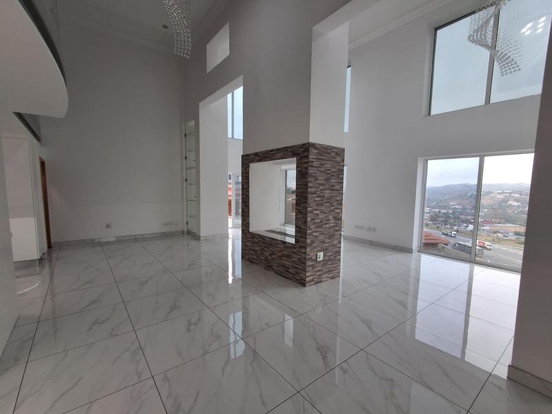 MANSION IN THE ELITE PART OF BASSONIA - Photo 7