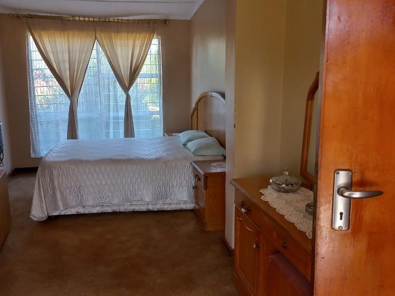 3 Bedroom house in Laudium - Photo 9