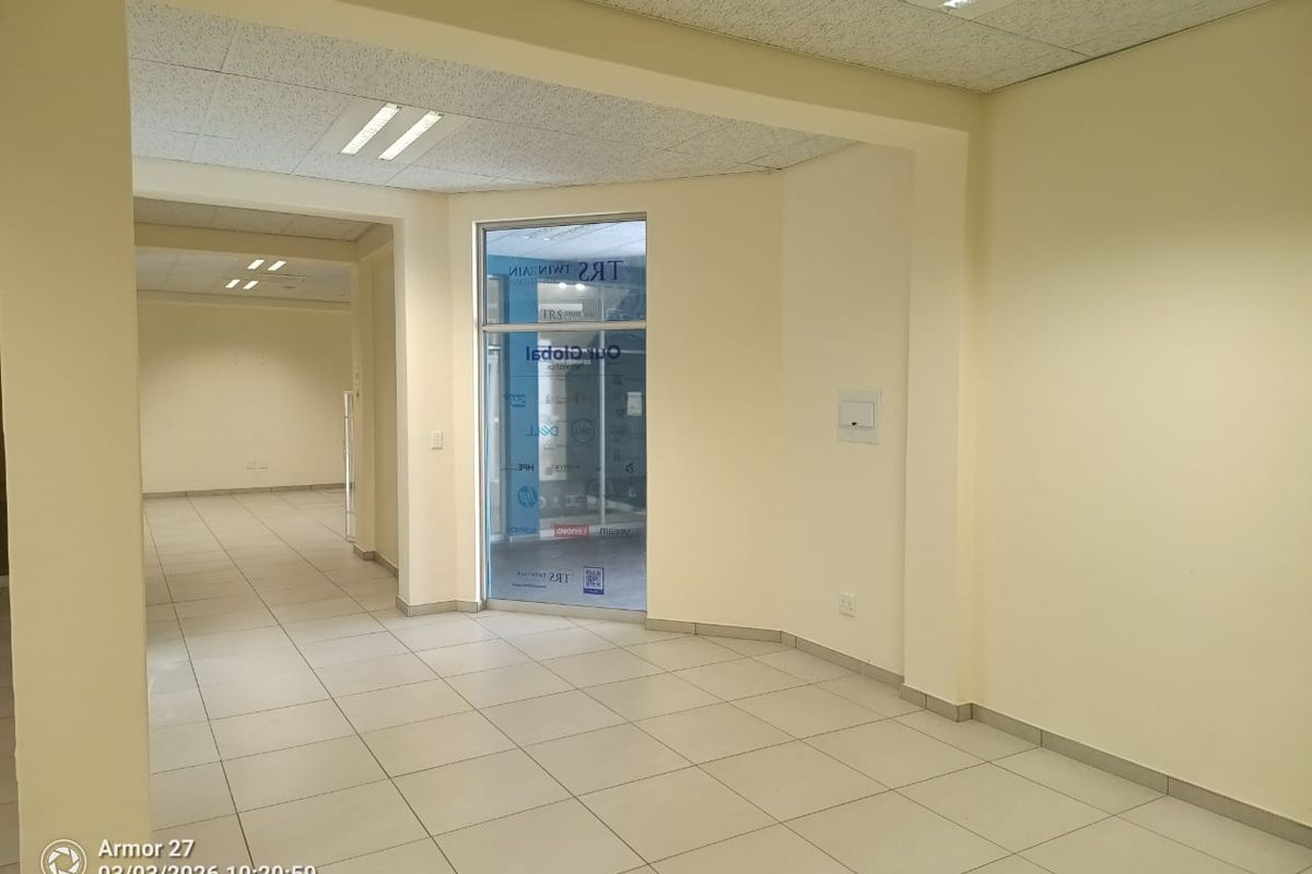 Office to rent in Southern Industrial - Photo 4