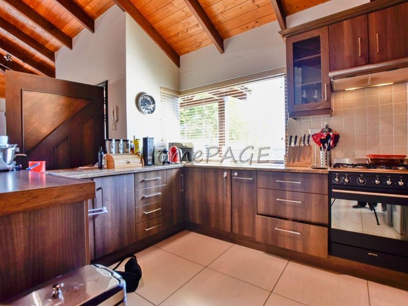 Ext 9, Swakopmund:  BEAUTIFUL 3 Bedr Home is for Sale - Photo 9
