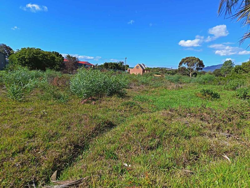 Where Mountains Meet Magnificent Sunsets - Photo 2