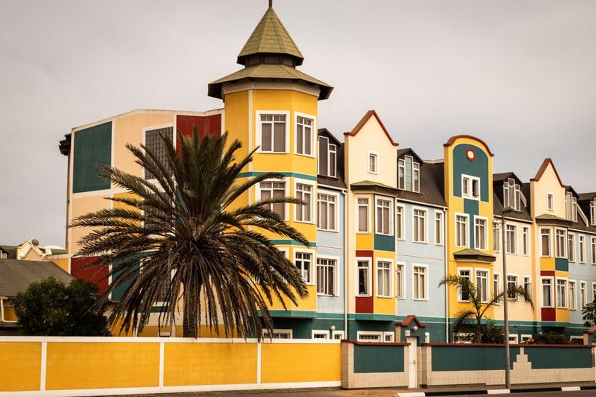FOR SALE -FULLY OPERATIONAL RESTAURANT BUSINESS - SWAKOPMUND, NAMIBIA - Photo 2