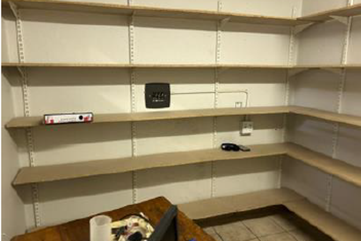 Exceptional Double-Volume Warehouse for Sale - Photo 5