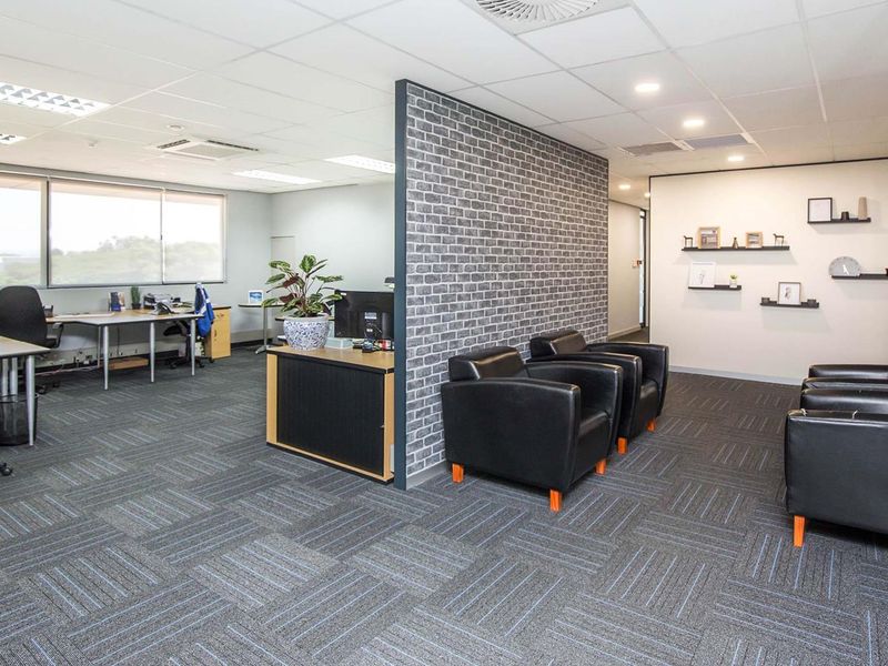 ENTIRE OFFICE BLOCK – A BLUE CHIP INVESTMENT OPPORTUNITY - Photo 8