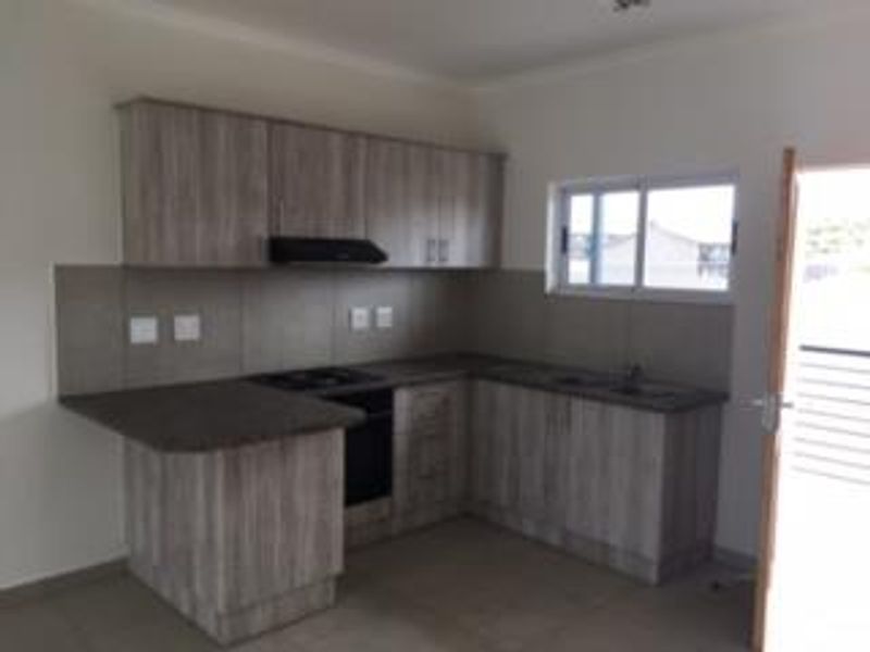 NEAT + WELL MAINTAINED TOP FLOOR APARTMENT FOR SALE IN ROCKY CREST!! - Photo 2