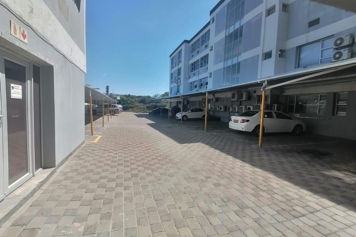 Commercial Property for Sale in Windhoek Central - Photo 2