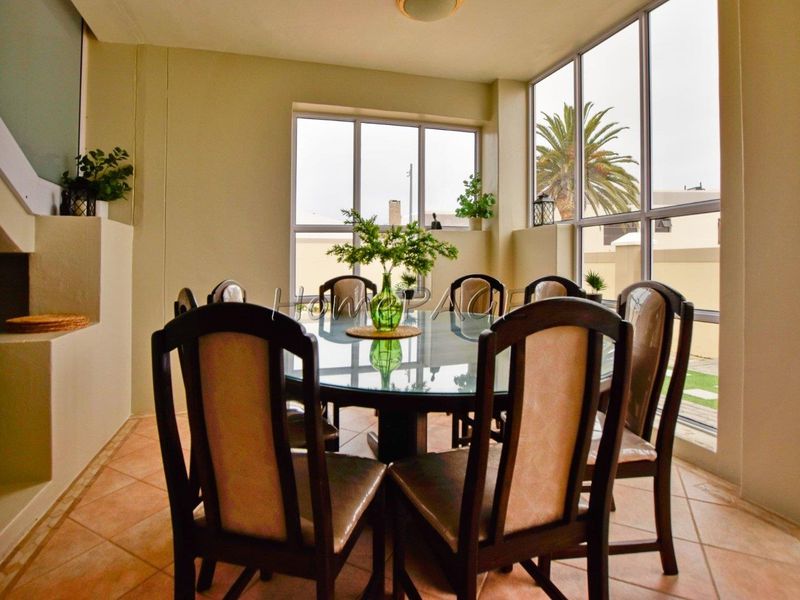 Ext 8 (Border with Hage Heights), Swakopmund: Quaint Cottage Style Home is for Sale - Photo 9