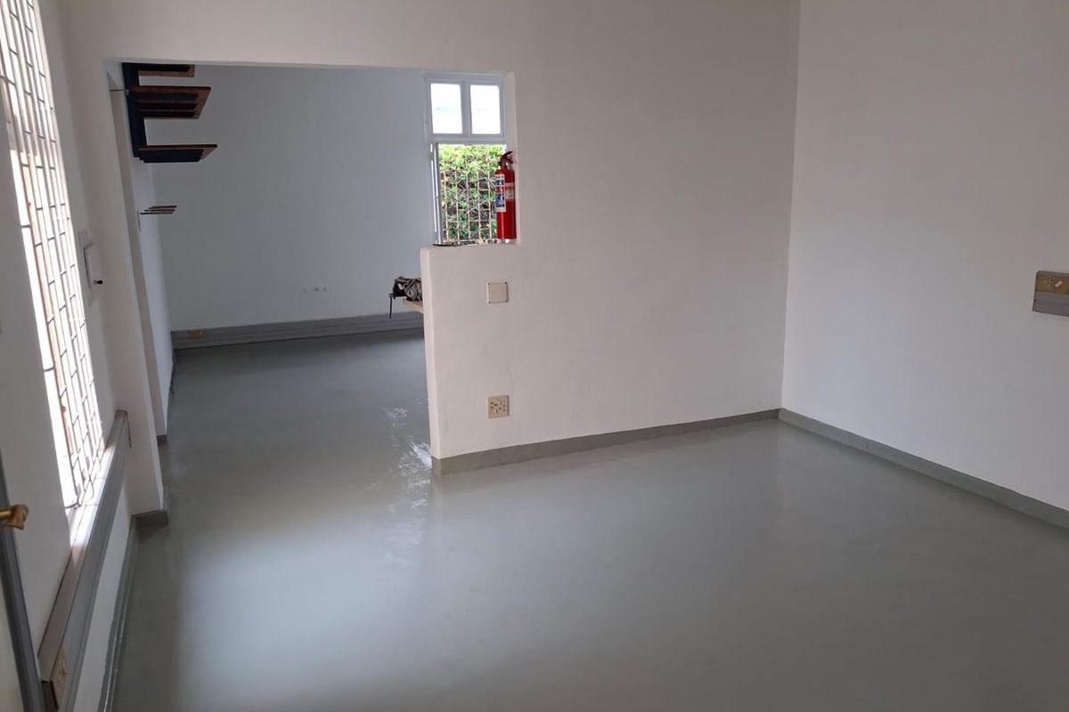 GENERAL BUSINESS ZONED BUILDINGS ON ONE ERF, CENTRAL SWAKOPMUND, NAMIBIA - Photo 4