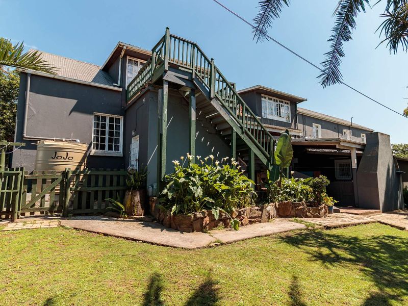 BEAUTIFUL DOUBLE-STOREY PROPERTY WITH POTENTIAL - BUSINESS AND COMMERCIAL ZONING - Photo 2