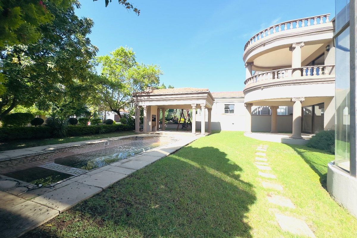 Elegant 4-Bedroom Tuscan Masterpiece For Sale in Blue Valley Golf Estate - Photo 2