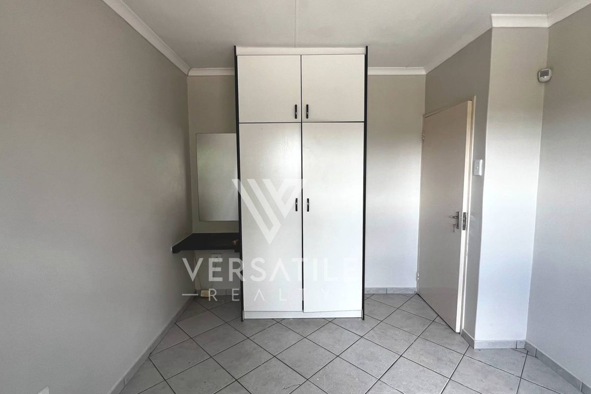 2 Bedroom Apartment for sale in Pionierspark Extension 1 - Photo 5