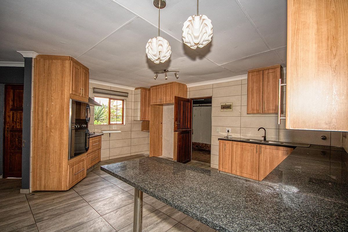 3 Bedroom Meyersig family home for sale! - Photo 5