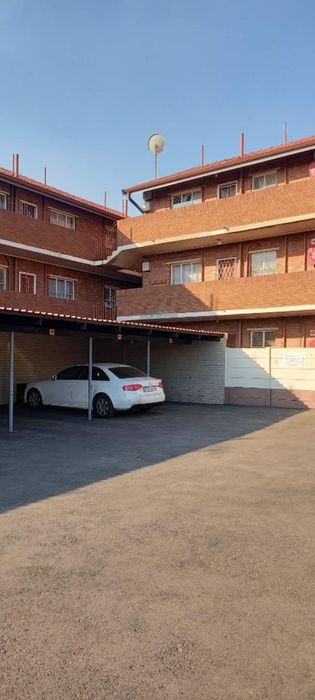 Property #2186791, Apartment Rental Monthly in Croydon