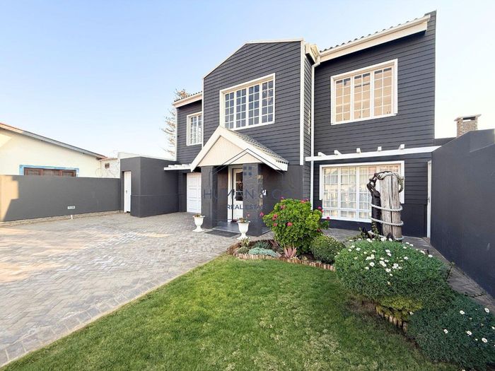 Property #2406704, House Sold in Walvis Bay Central