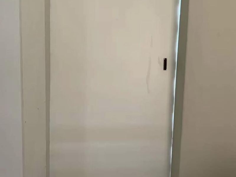 BACHELOR APARTMENT AVAILABLE - Photo 5