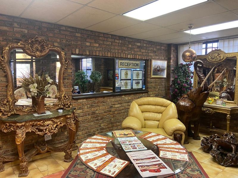 Versatile Industrial Property in Prime Location - Photo 4