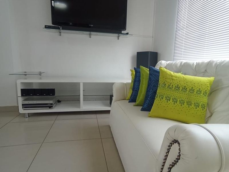 3 Bedroom House for Sale in Nkwe Estate - Photo 3