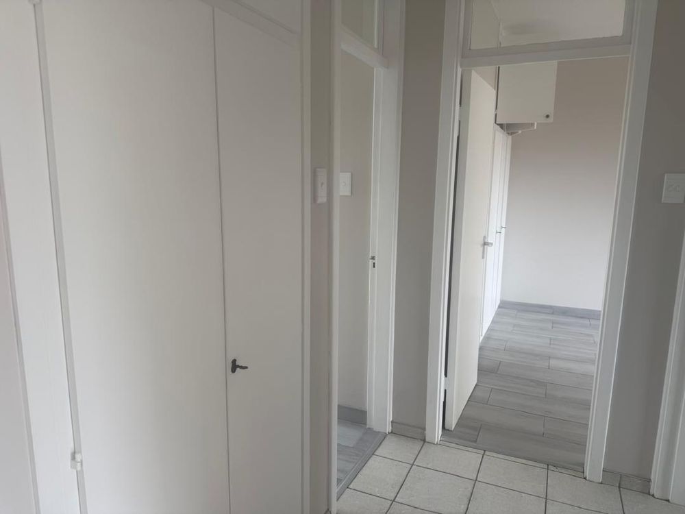 Corridor to bedrooms