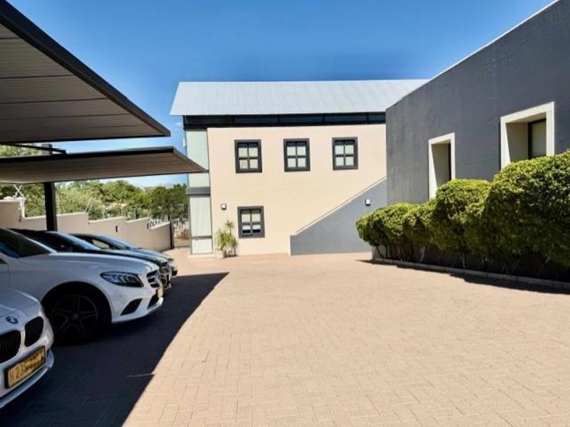 Office Space TO LET in Windhoek West - Photo 2