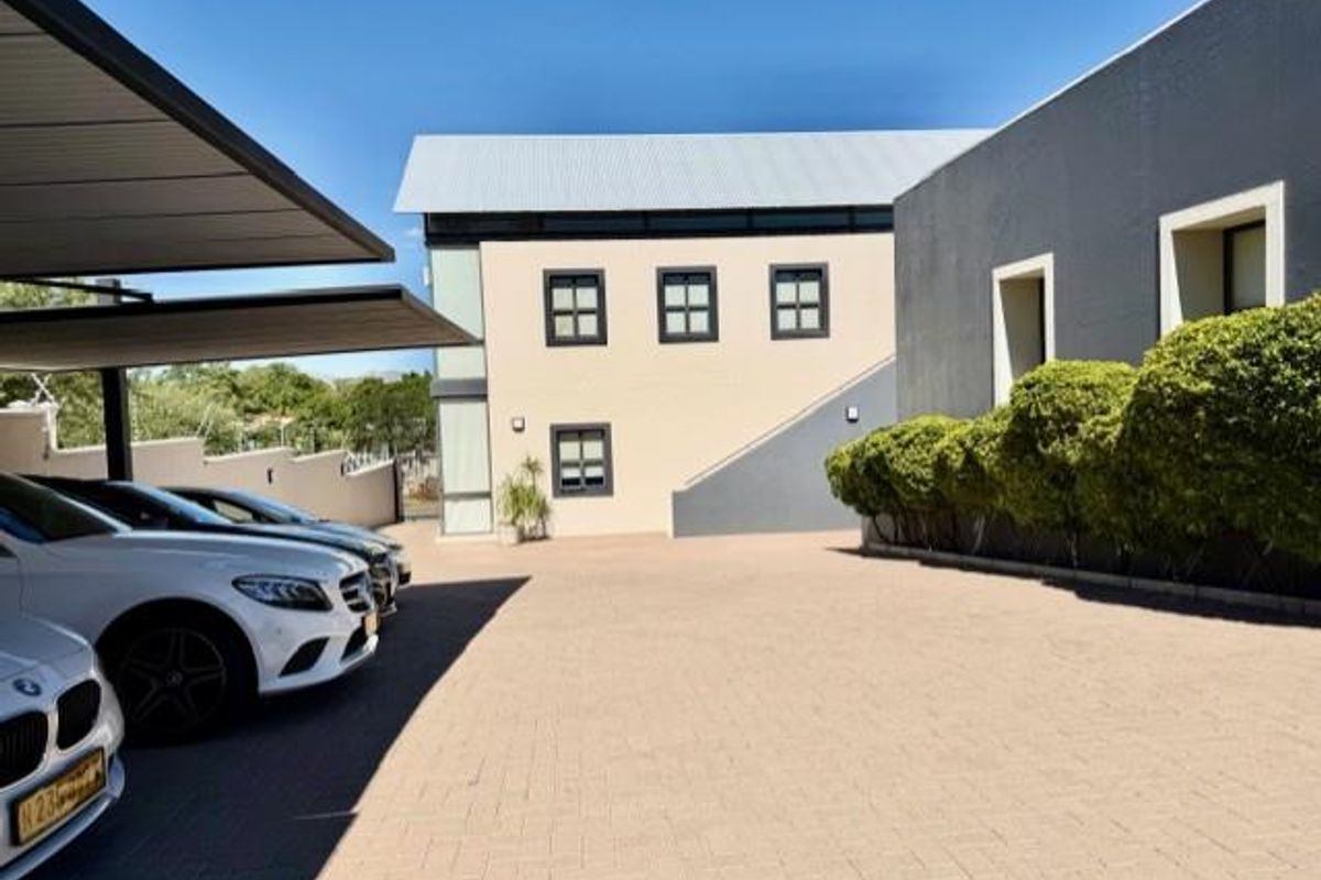 Office Space TO LET in Windhoek West - Photo 2