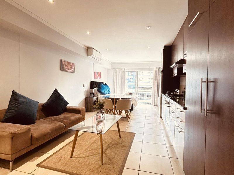 NEW SOLE & EXCLUSIVE MANDATE | ICON BUILDING | 40m2 STUDIO APARTMENT (C) - Photo 10