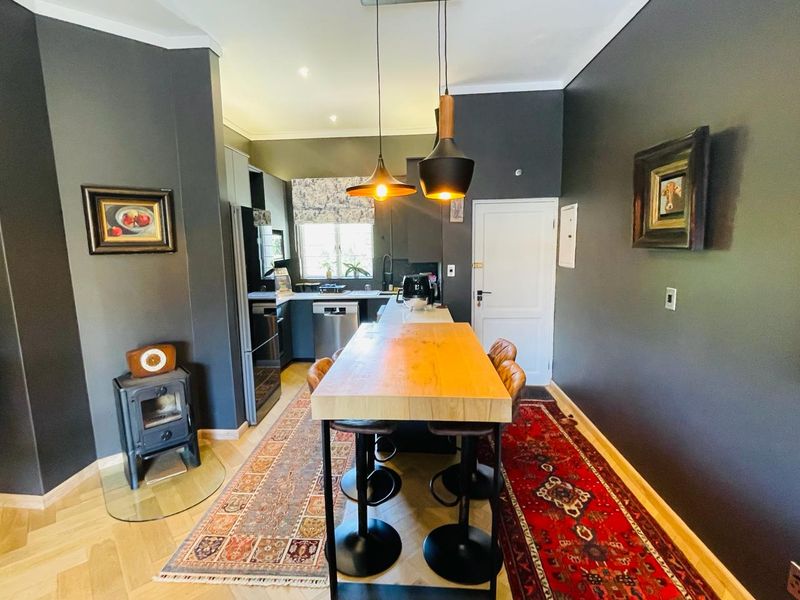 2 Bed Furnished Apartment for Rent at The Melrose - Photo 6