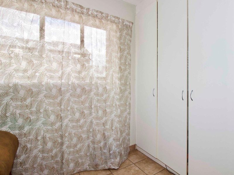 2Bedroom 2Bathroom Stunning Apartment - Photo 8
