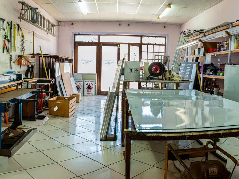 Well, situated Commercial Building  for sale in Port Alfred. - Photo 10