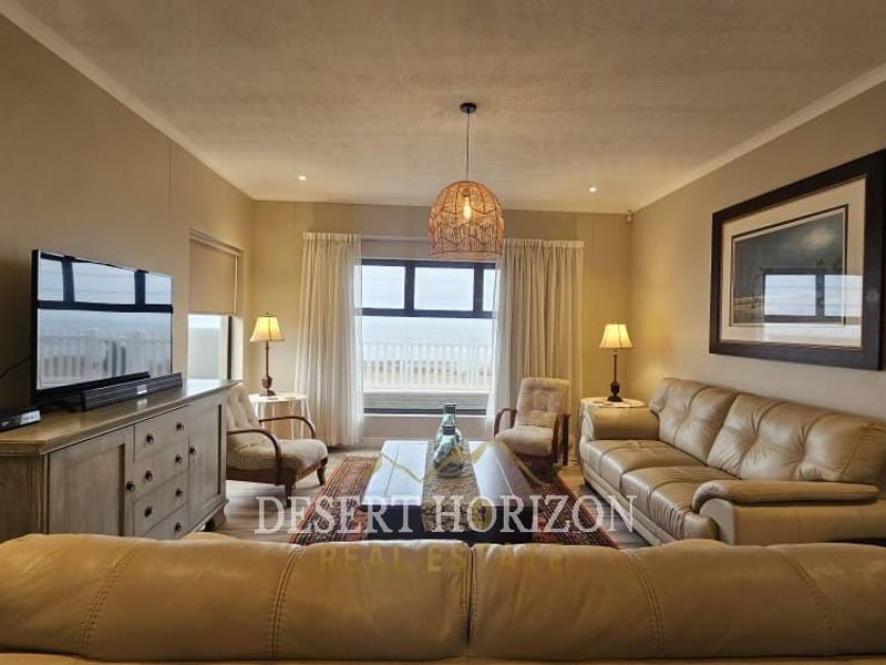 Swakopmund,Mile 4 | Newly Built Seafront Home - Photo 2