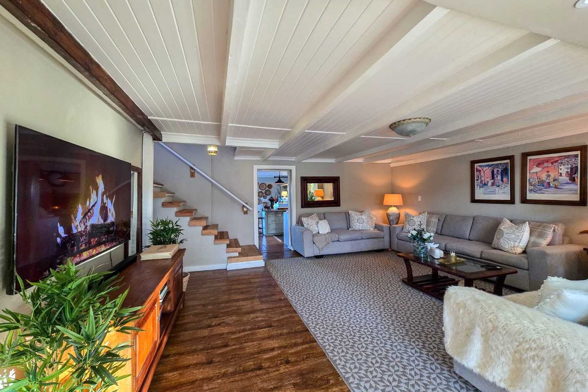 Exclusive Riverside Lifestyle Estate Living - Photo 4