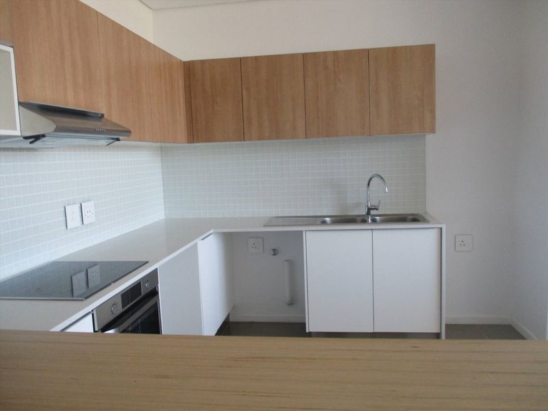 To Let: Fully furnished 2 Bedroom Apartment (Freedom Plaza) - Photo 5