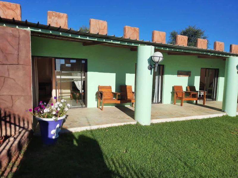 💢For Sale: Guest Farm East of Windhoek!!️ - Photo 2