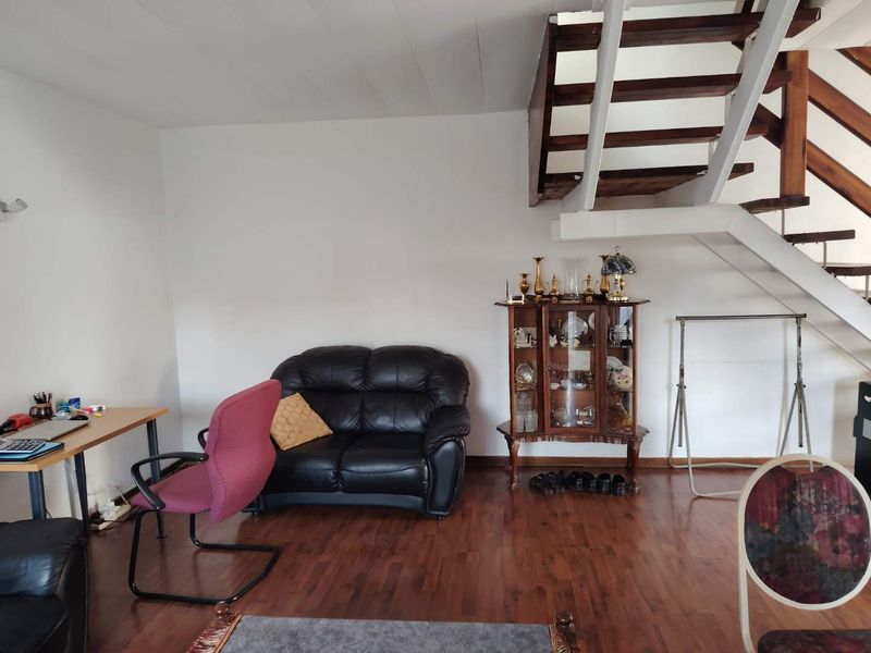 Spacious 3-Bedroom Duplex Townhouse in Secure Benoni Complex - Photo 4