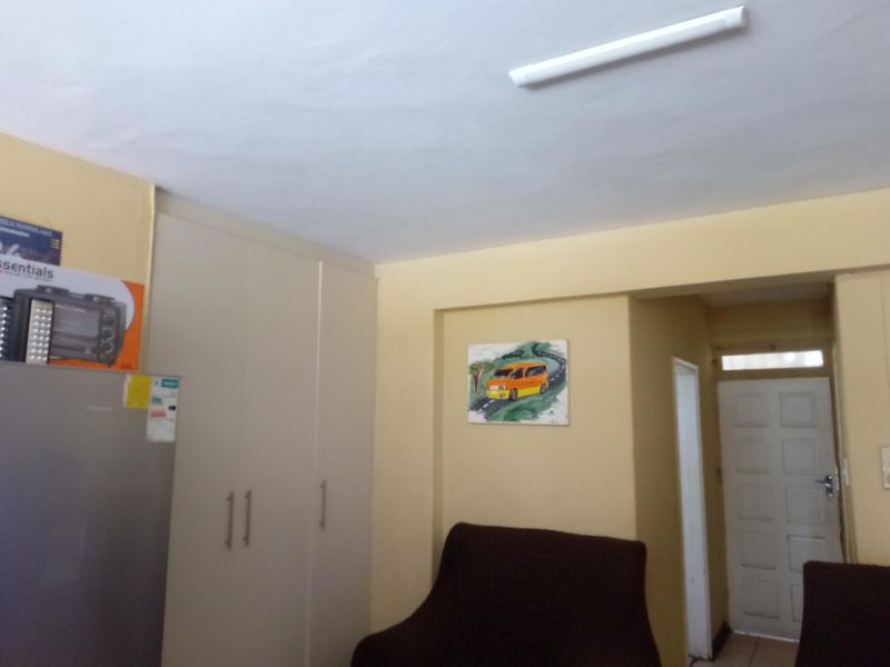 Affordable unit for sale in the heart of Durban CBD. - Photo 2