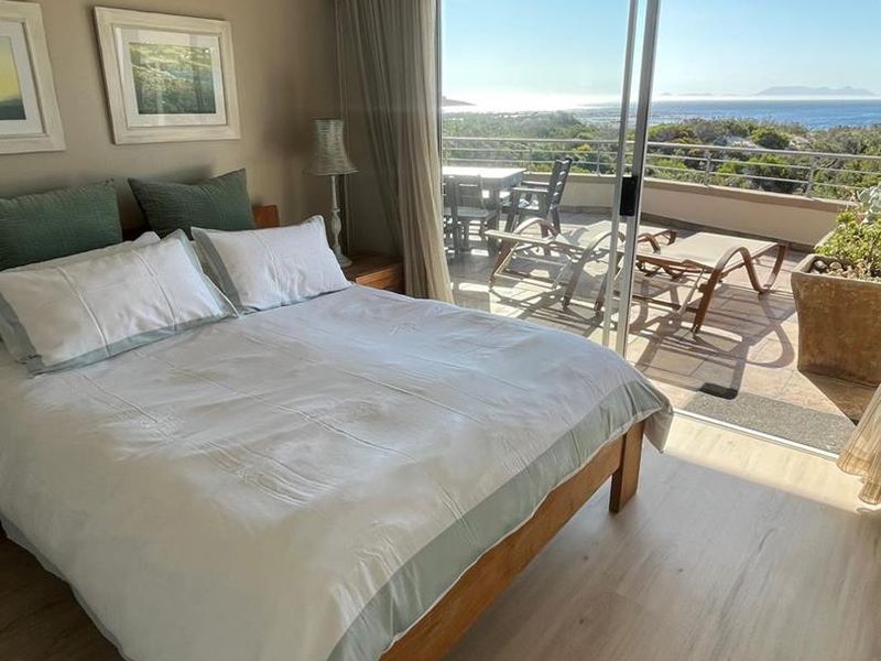 PRINGLE BAY RIGHT AT THE BEACH - Photo 10