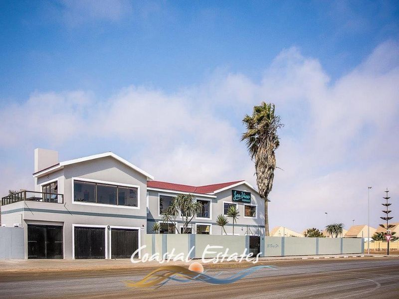 9 Bedroom Guesthouse with a Sea View in Swakopmund Central - Photo 6