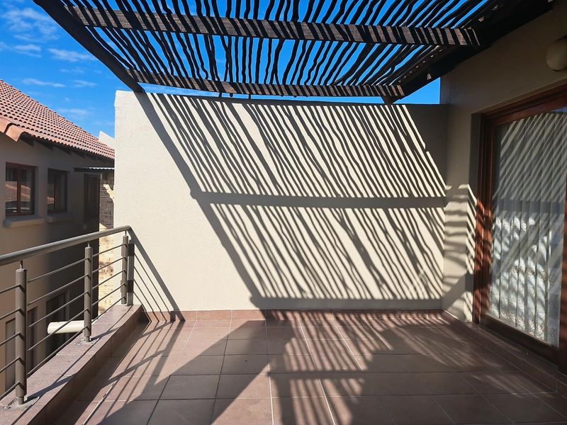 1 Bedroom Apartment in Carlswald North - Photo 5