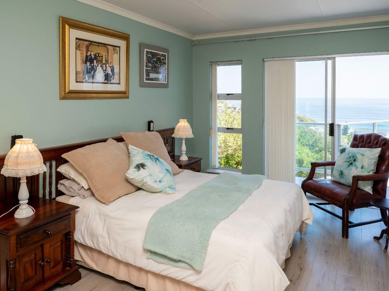 Brenton on Sea - Versatile Dual-Unit Coastal Home with Stunning Ocean Views - Photo 10