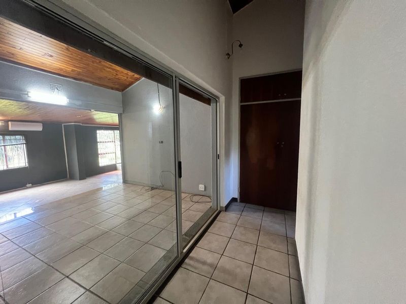 Family Home to Rent - Photo 10