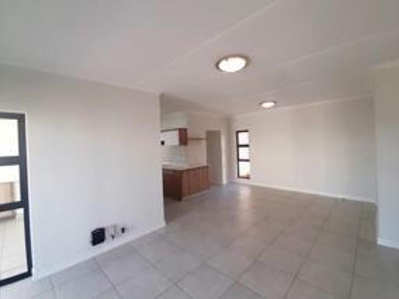 Modern 3 Bedroom Apartment to Let in Ballito - Photo 7