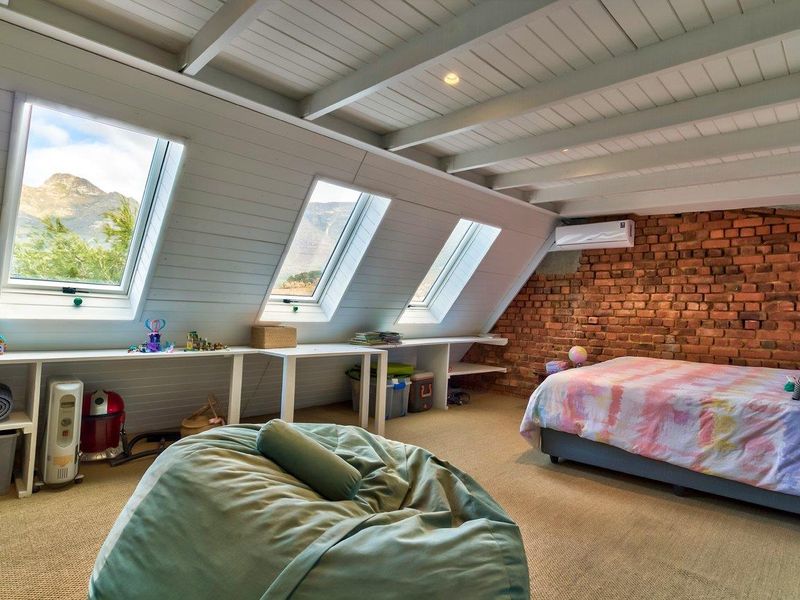 Live, Work, or Invest in this Prime Location close to Kloof Street. - Photo 4