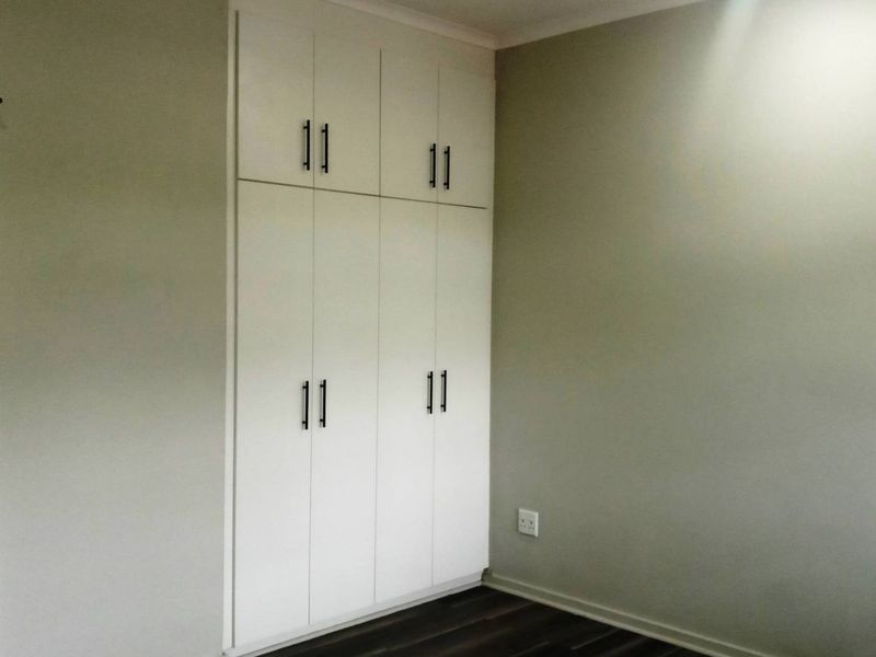 Flexible 75m2 Office / Retail Space to Rent - Photo 7