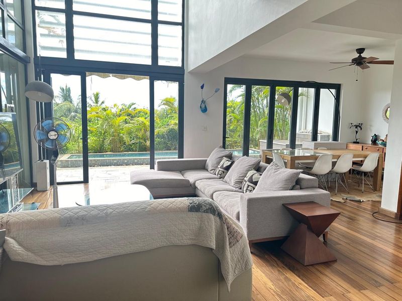 FRONT ROW PARADISE - Photo 4