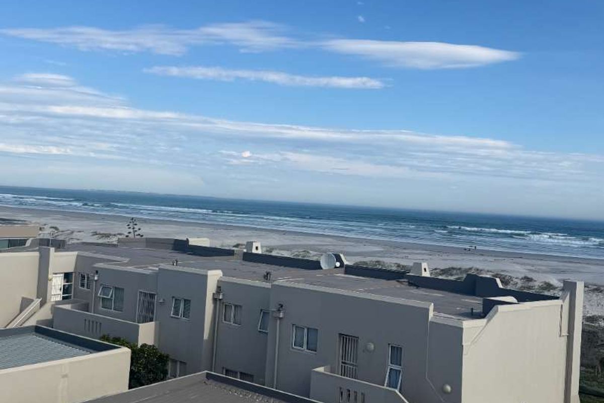 Exceptional 3 bedroom apartment available 1 August 2026 - Photo 2