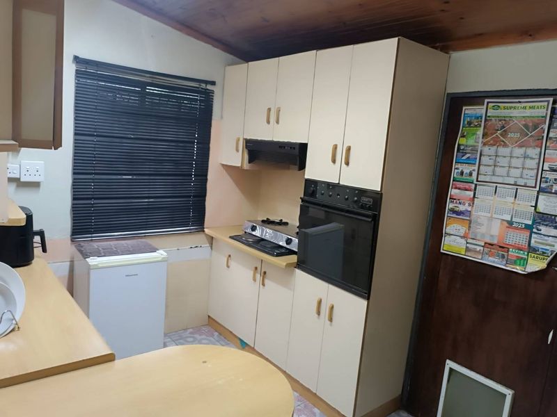 🏡 Charming 3-Bedroom Home for Rent – Northdale - Photo 7